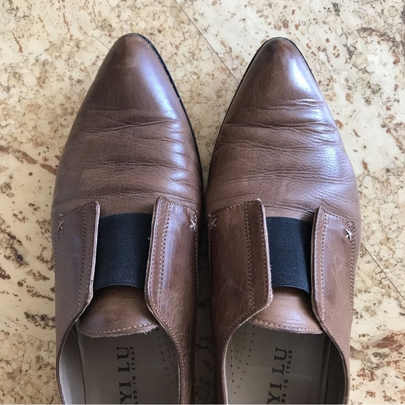 Anyi Lu Agnes leather flats in distressed chestnut - Picture 3 of 10